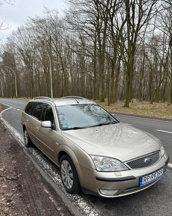 Ford Mondeo cena 5800 przebieg: 331314, rok produkcji 2005 z Przemyśl małe 67